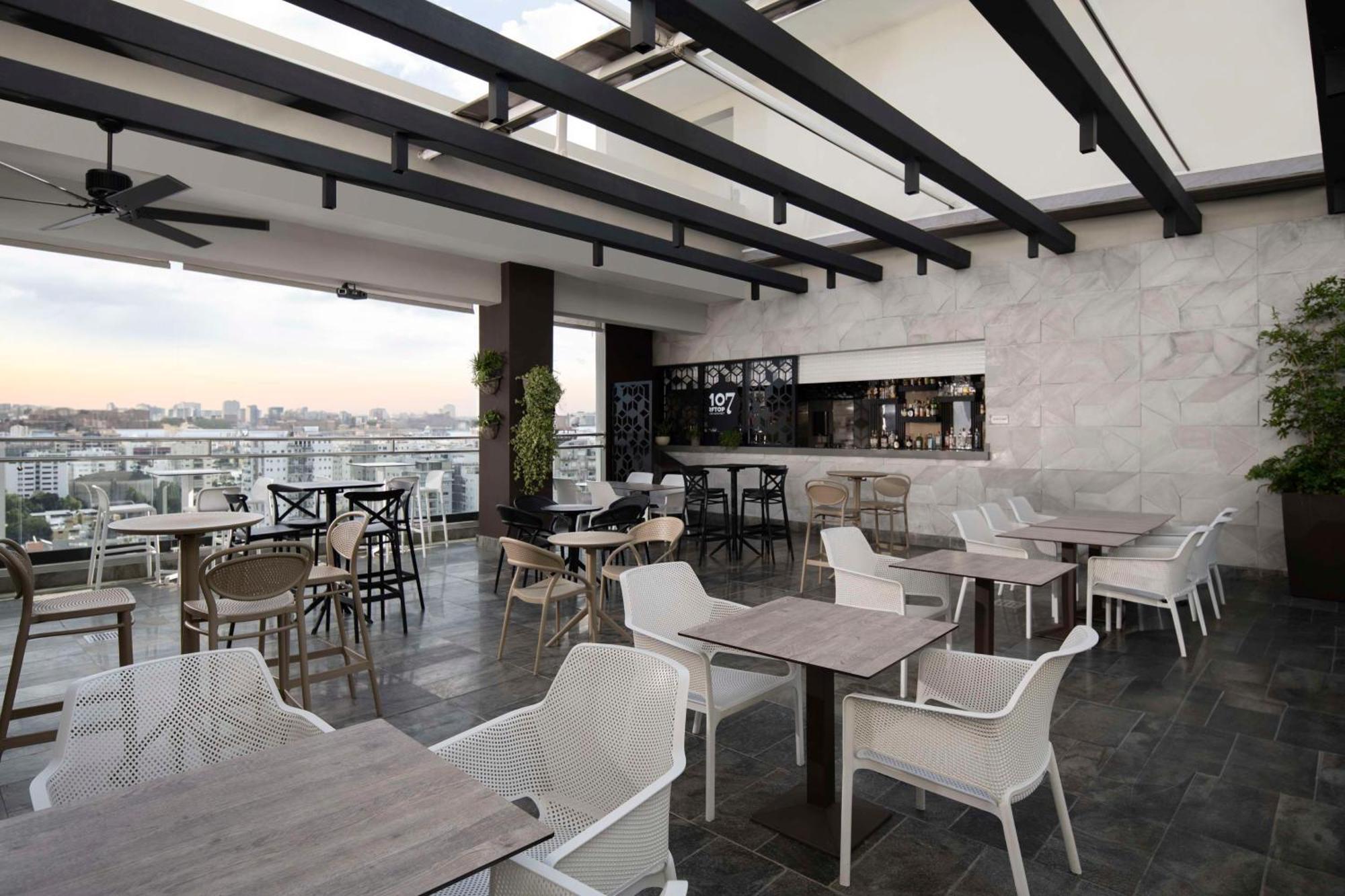 Homewood Suites By Hilton Santo Domingo Exteriör bild