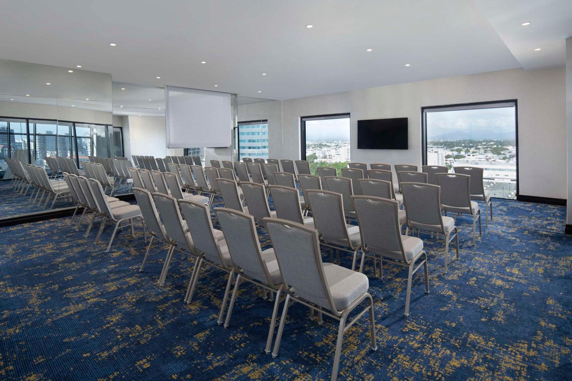 Homewood Suites By Hilton Santo Domingo Exteriör bild