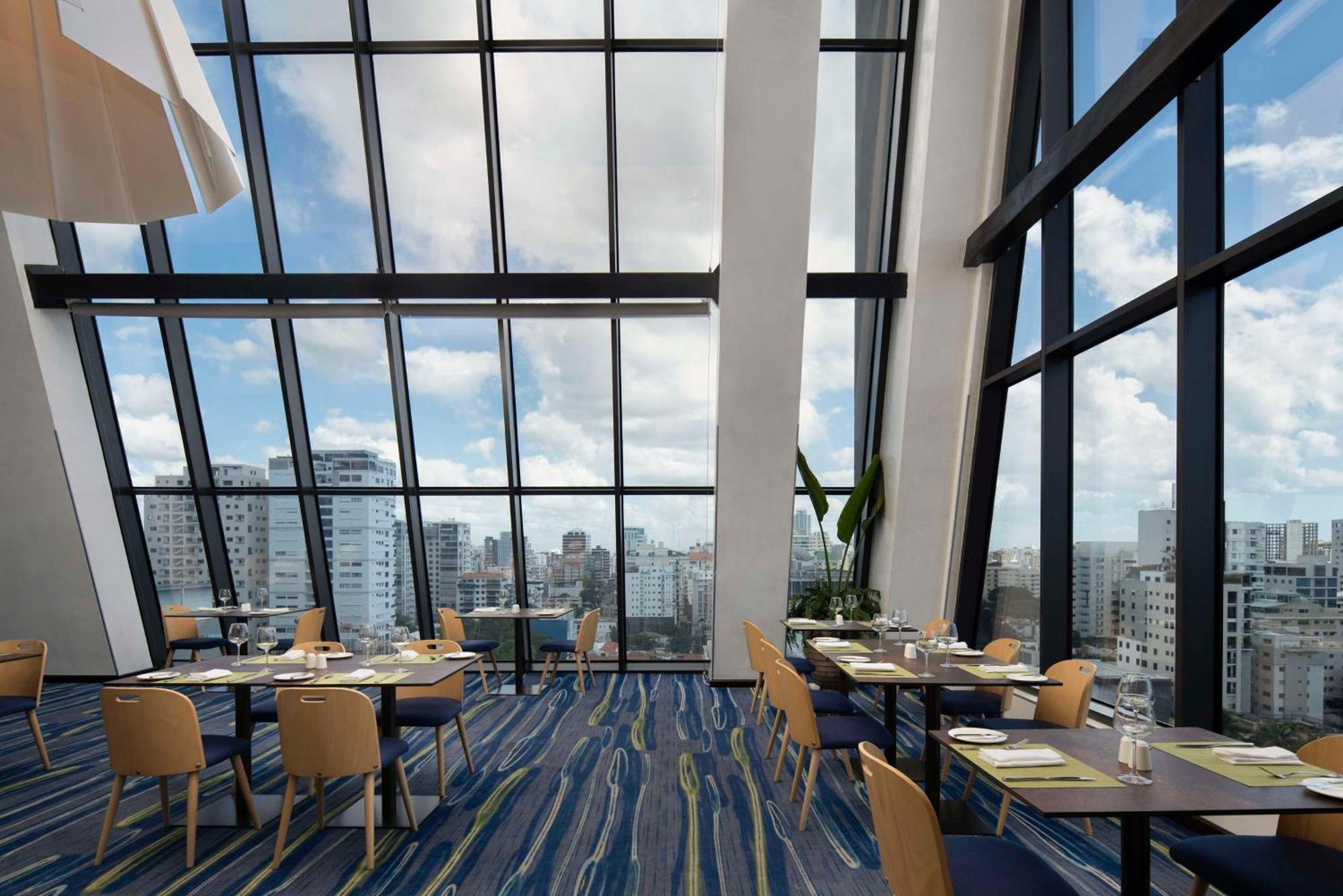 Homewood Suites By Hilton Santo Domingo Exteriör bild